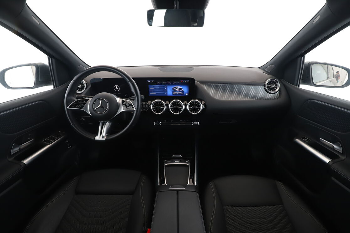 Mercedes-Benz Classe B 180 Progressive Line Edition 7G-DCT — photo 11