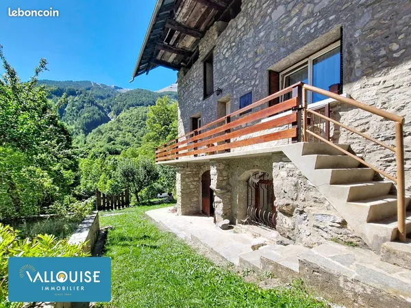 Maison 8 pièces 129 m²
