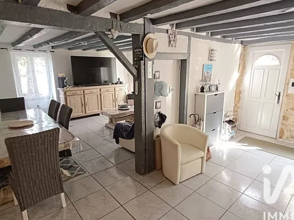 Maison 14 pièces 324 m²