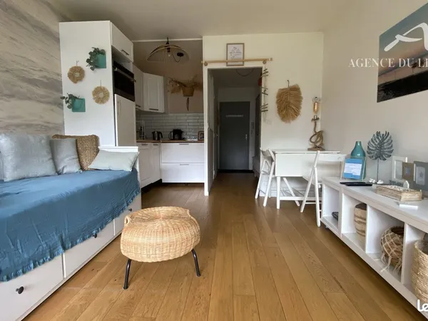 Studio 1 pièce 26 m²