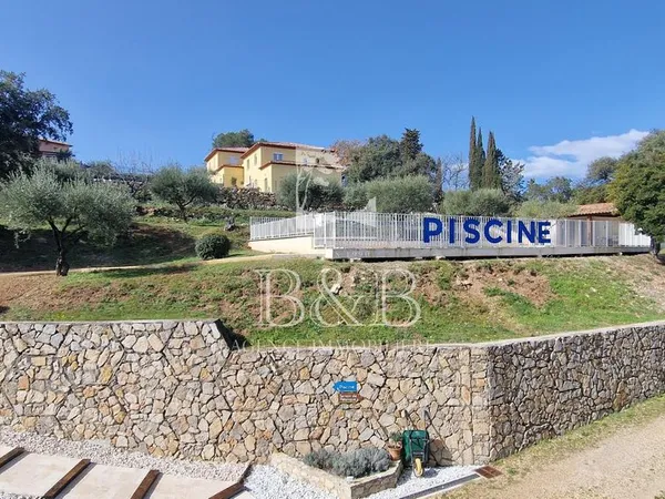 Hotel, restaurant 1080 m² Draguignan