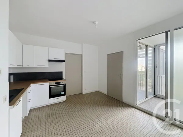 Appartement 6 pièces 103 m²