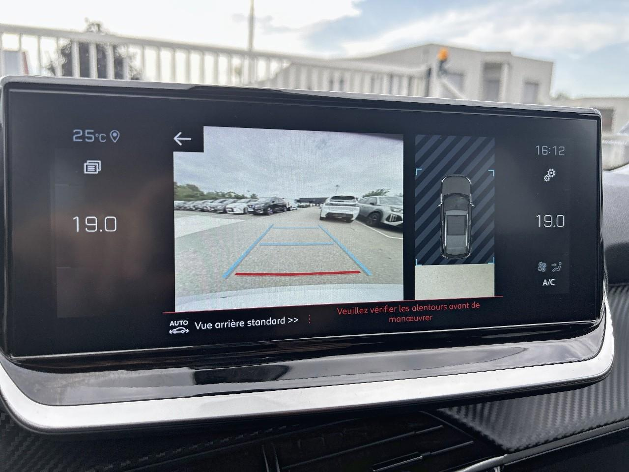 Peugeot 2008 1.2 puretech 130ch s&s roadtrip eat8 — photo 13