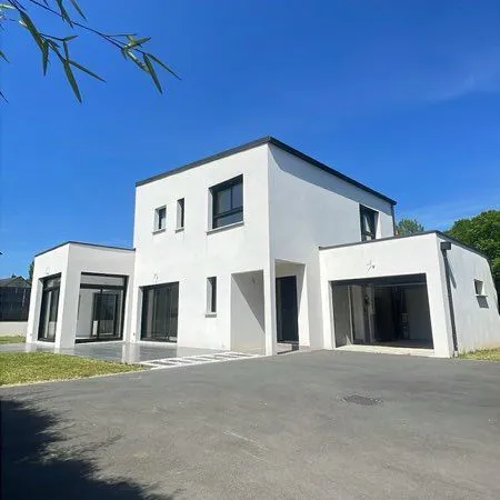 Maison 4 chambres- 35520 La Mézière RAIS DE NOTAIRE RÉDUIT (2,5% au lieu de 8%)