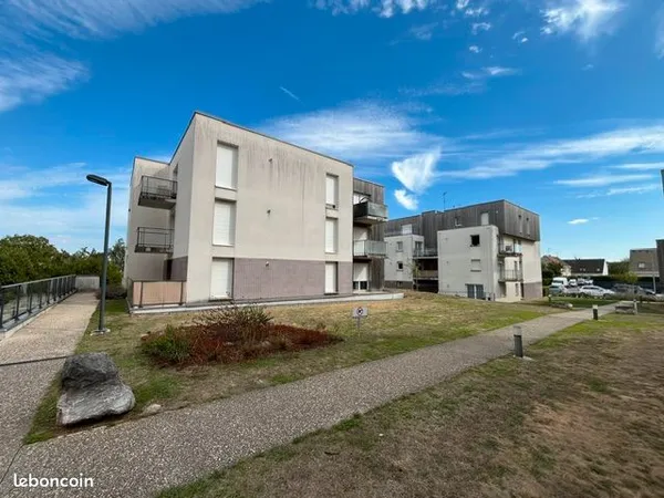 Amiens sud apt de type 3 avec ascenseur et parking