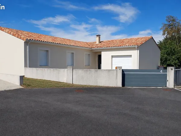 Maison 121 m² - 4 chambres - Terrain 800 m² - Fléac
