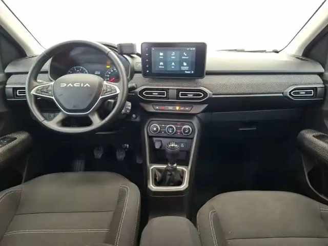 Dacia Sandero tce 90 gsr2 — photo 11