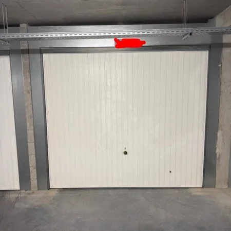 Garage à louer