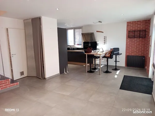 Location maison de bourg 68m2