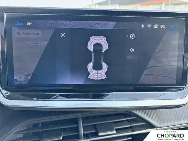 Peugeot 2008 hybrid 145 e-dcs6 — photo 12