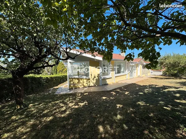Maison 7 pièces 235 m²