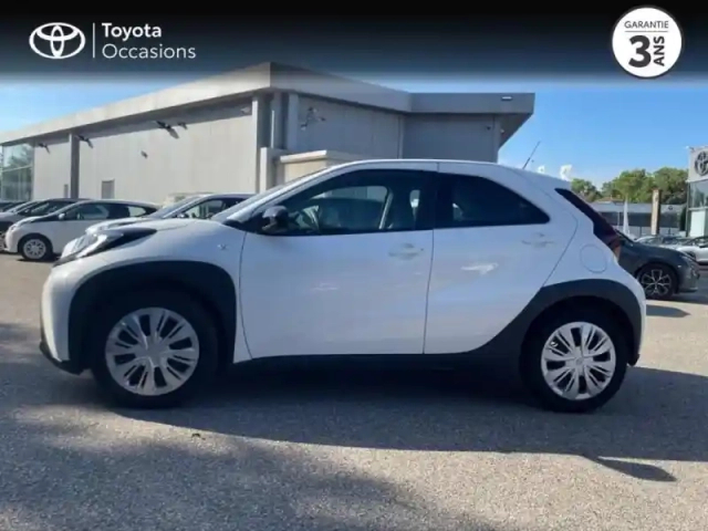 Toyota Aygo X 1.0 vvt-i 72ch dynamic my24 — photo 3