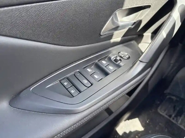 Peugeot 308 bluehdi 130ch s&amp;s eat8 — photo 19