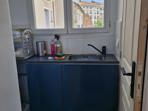 A vendre au studio a asnieres sur seine