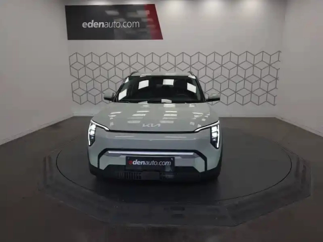 Kia Ev3 58.3 kwh 204 ch — photo 8