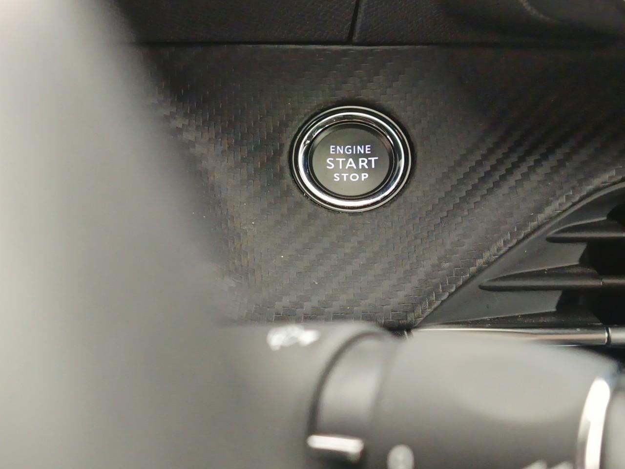 Peugeot 2008 hybrid 136 e-dcs6 gt — photo 27