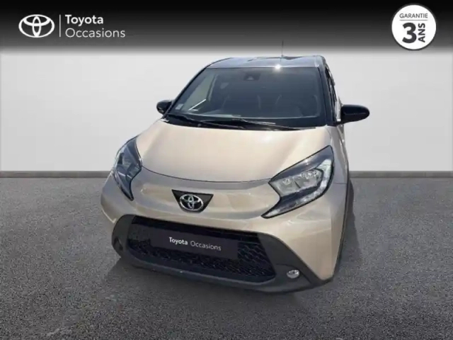 Toyota Aygo x 1.0 vvt-i 72ch design s-cvt my23 — photo 14