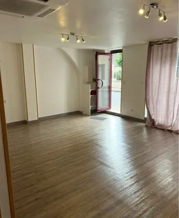 À louer appartement f2