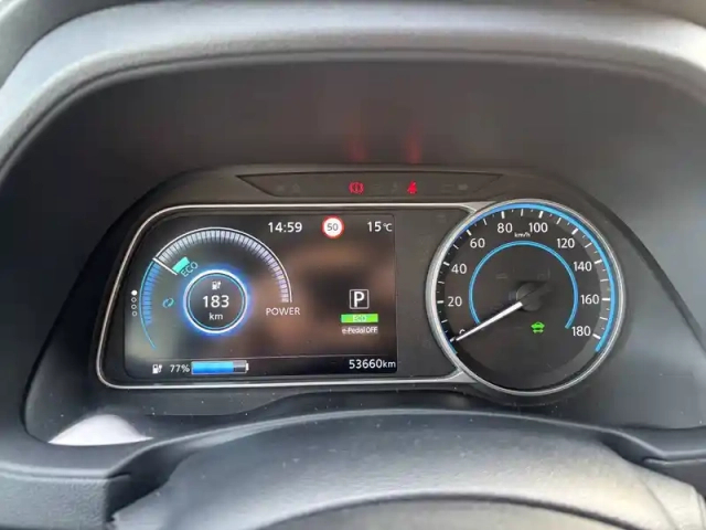 Nissan Leaf electrique 40kwh — photo 63
