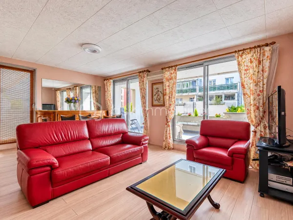 Appartement 4 pièces 99 m²