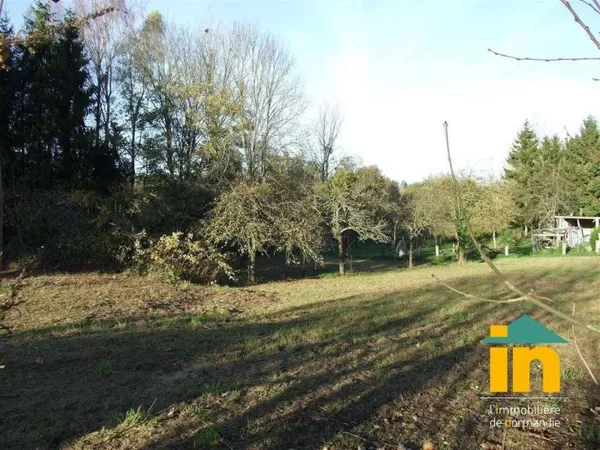 Terrain 1700 m²