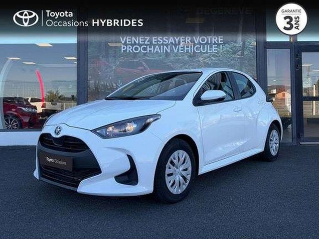 Toyota YARIS Toyota Yaris 116h Dynamic 5p MC24