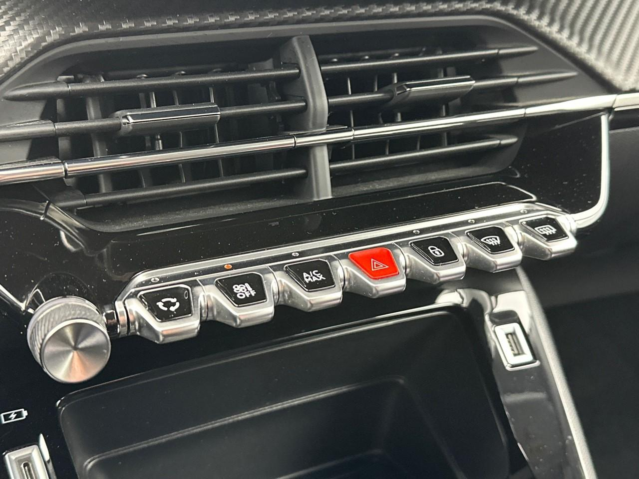 Peugeot 2008 puretech 100 s&s bvm6 style — photo 28