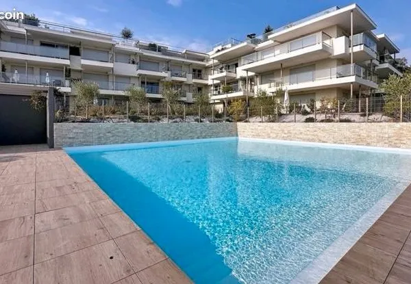 Appartement 3P RDJ I CAVE GARAGE PARKING PISCINE I