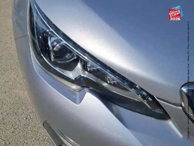 Peugeot 308 1.5 bluehdi 130ch s&amp;s gt eat8 — photo 13