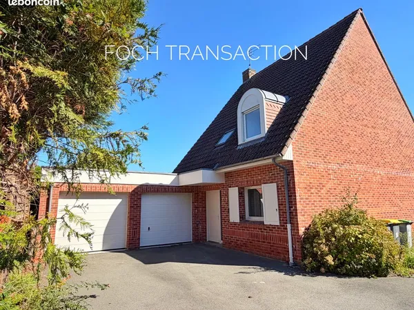Belle maison individuelle, spacieuse et lumineuse, double garage