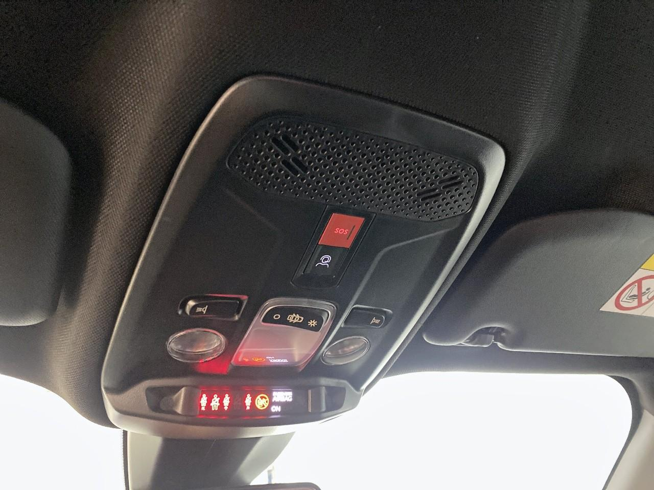 Peugeot 2008 hybrid 136 e-dcs6 style — photo 19
