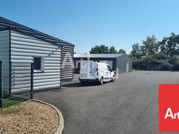 Box de stockage 56m² à louer sur Poitiers Sud