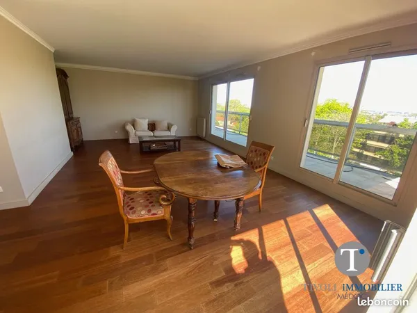 Appartement 4 pièces 120 m²