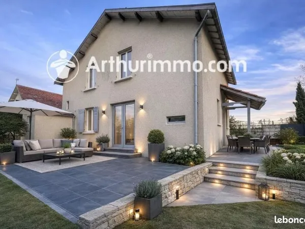 Maison 146 m² Givors