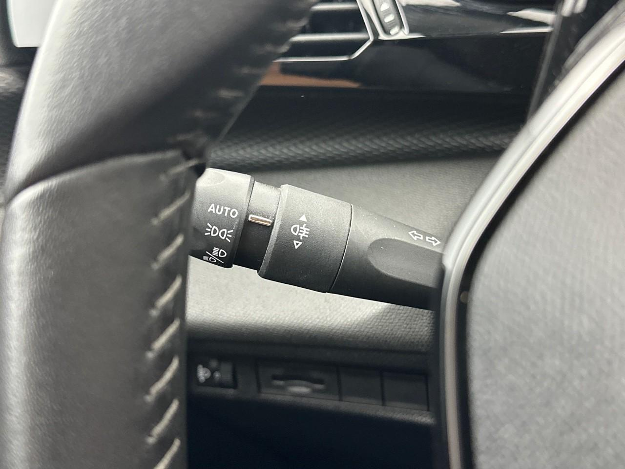 Peugeot 308 bluehdi 130ch s&s eat8 active pack — photo 17