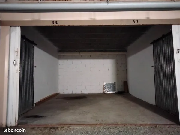 Garage à vendre