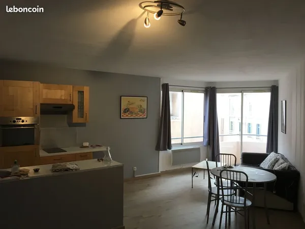 APPARTEMENT T2 meublé
