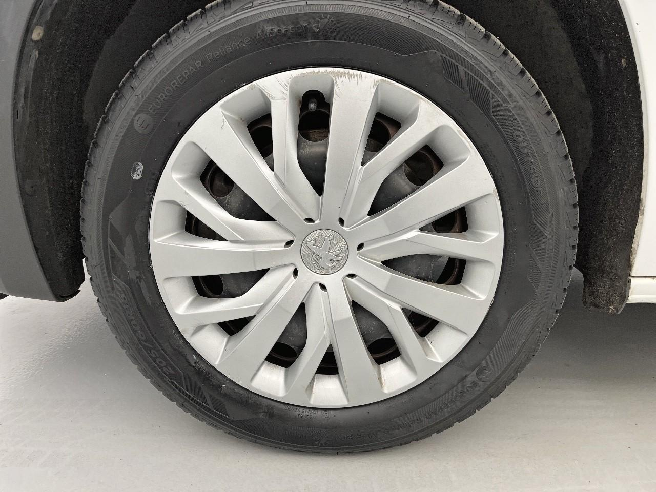Peugeot Partner fourgon standard 1000 kg bluehdi 100 s&s bvm5 prem — photo 16