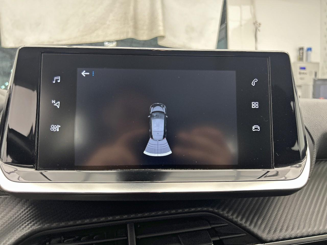 Peugeot 208 puretech 75 s&s bvm5 active business — photo 25