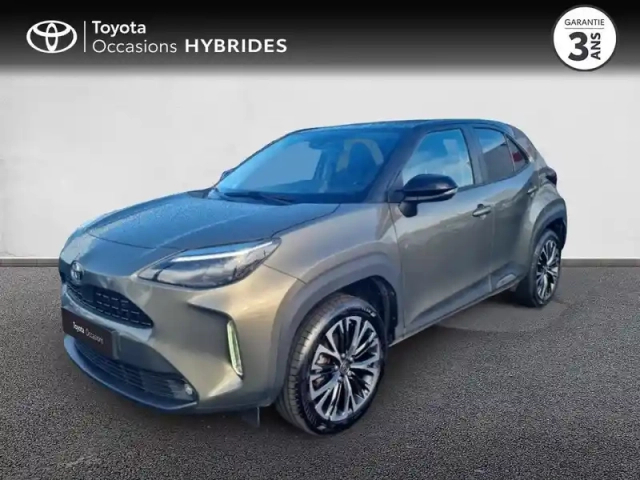 Toyota Yaris cross 116h collection awd-i my22