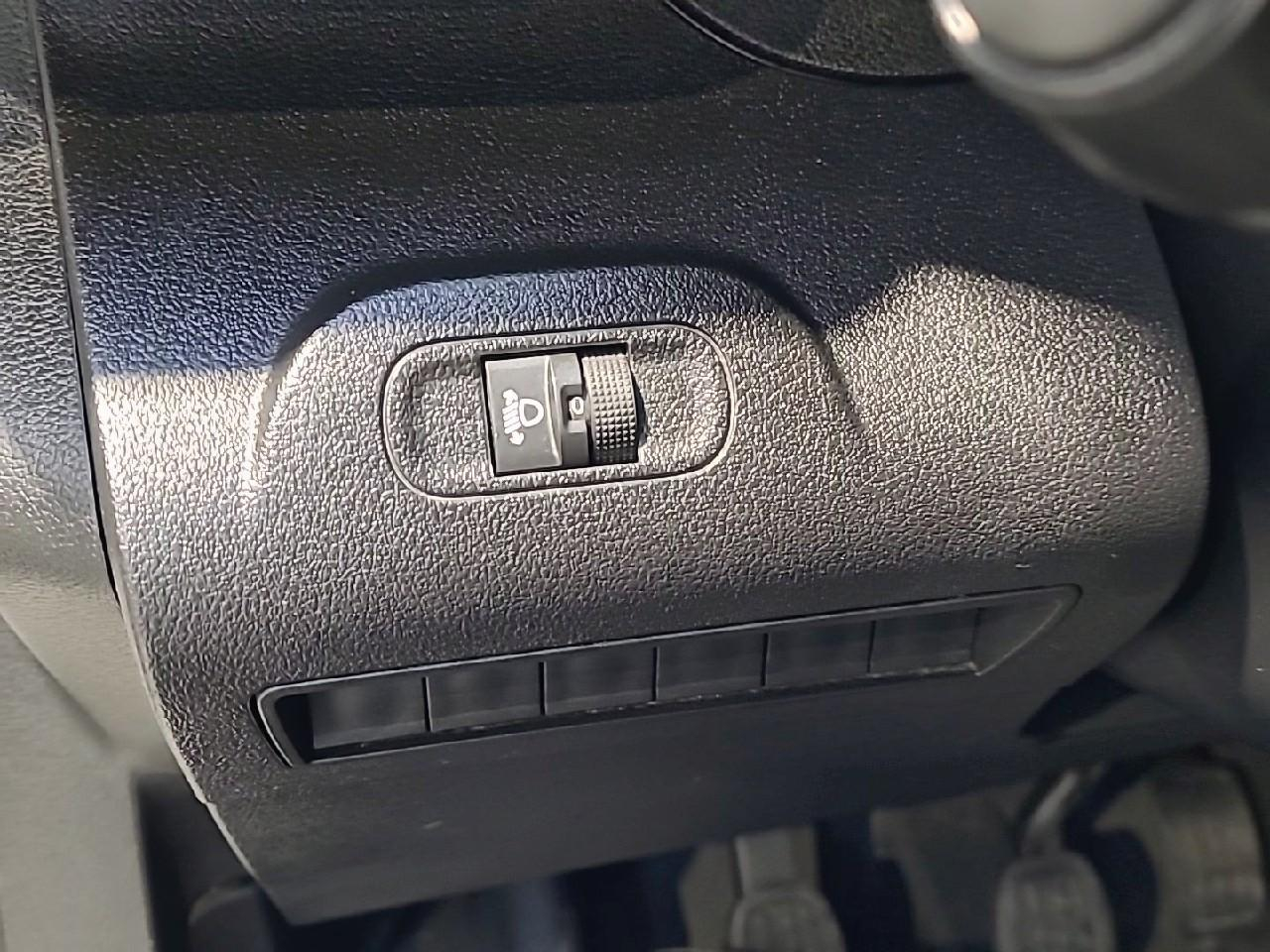 Peugeot Partner fourgon m 950 kg bluehdi 100 s&s bvm6 — photo 25