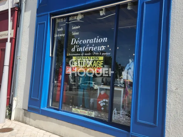 Local commercial à louer de 85.27 m²