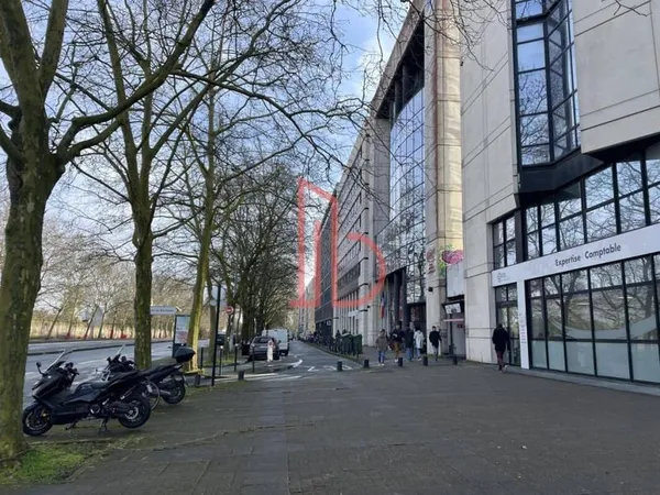 Bureaux 285 m²