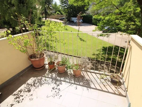 Appartement 4 pièces 72 m²