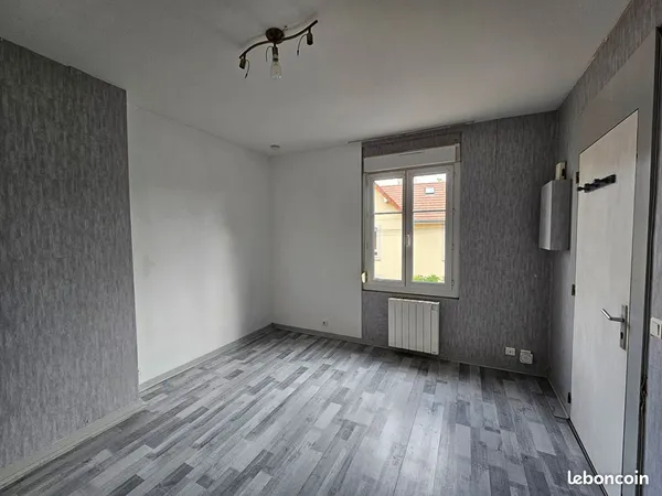 Studio 1 pièce 16 m²