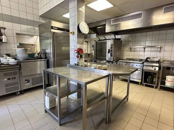Local professionnel 116 m²