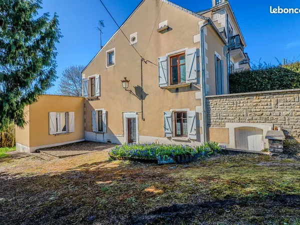 Maison 4 pièces 97 m²