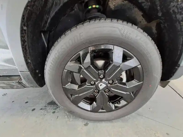 Dacia Duster blue dci 115 4x2 — photo 24