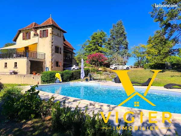 Propriété 4 pièces 113 m²