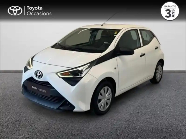 Toyota Aygo 1.0 vvt-i 72ch x-pro 5p my19 — photo 1